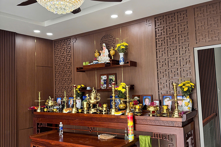 Khi nào nên lau dọn bàn thờ cuối năm cho đúng?