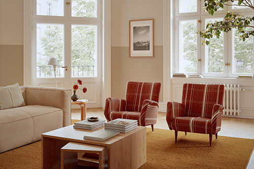 Không Gian Nội Thất Căn Hộ Đầy Màu Sắc