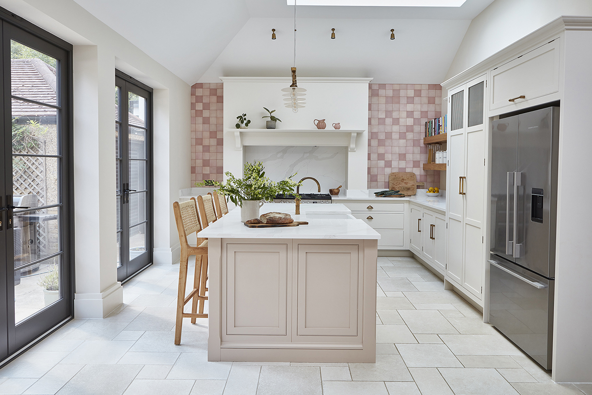 Bếp Scandinavian trắng – gỗ