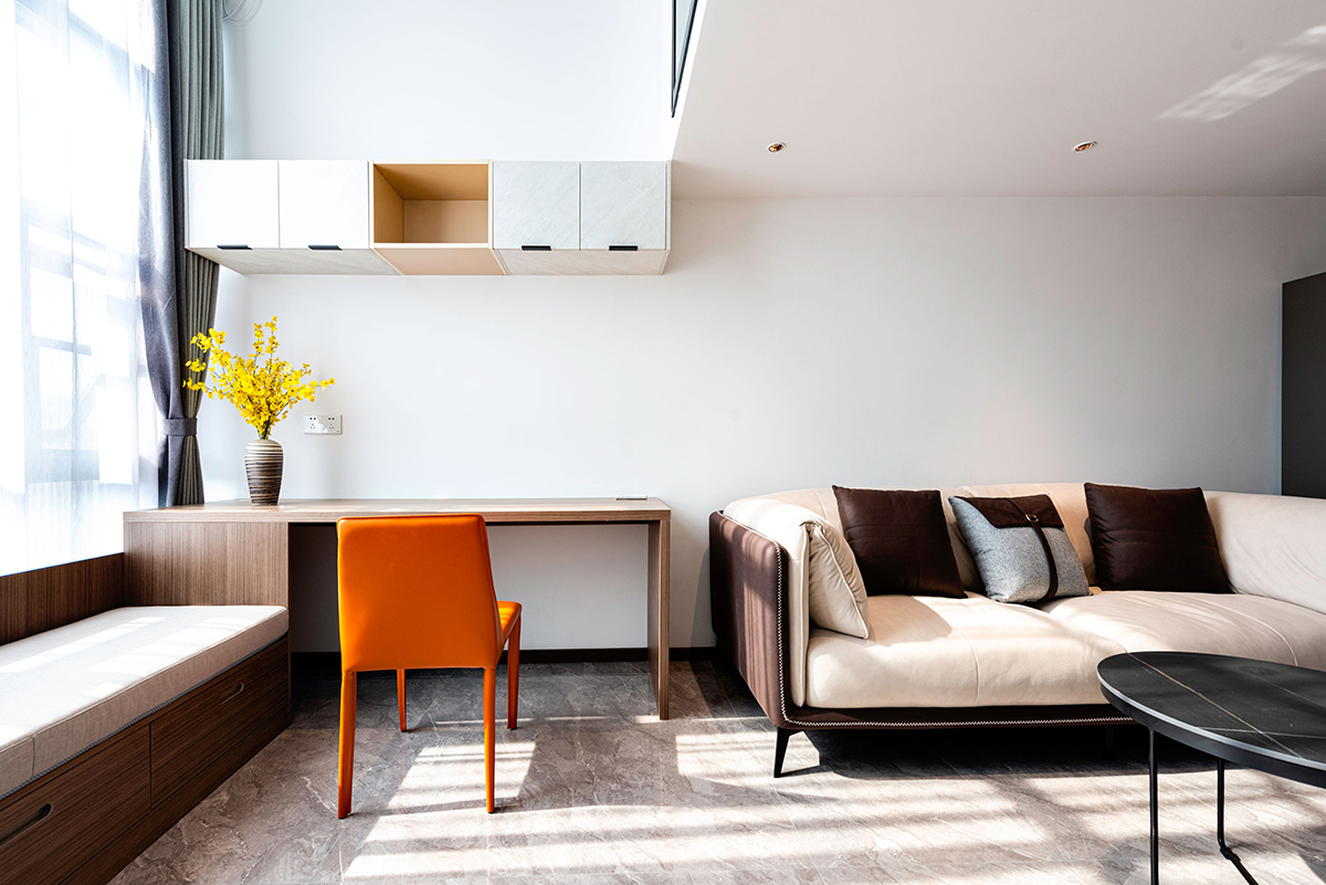 thiết kế nội thất phòng khách căn hộ 32m2 có gác lửng
